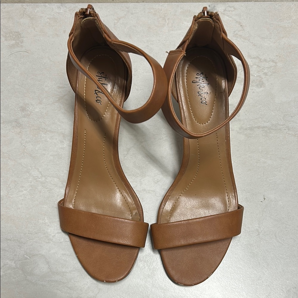 brown heeled sandals